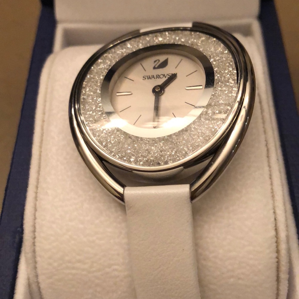 Swarovski crystal white watch like new